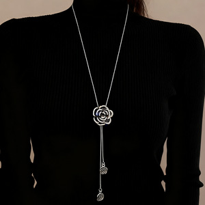 Sweater Chain Letter V Shape Titanium Steel Adjustable Necklace Fashion Accessory - Product Image 2