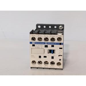 Contactor de Control ORIGINAL SUPPLY LP1K0901BD3, 3 Polos, 3 Normalmente Cerrados, 24VDC, <span class=keywords><strong>Irreversible</strong></span> - Product Image 1
