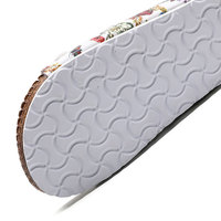 Sandal Gaya Eropa Nyaman dengan Sol Kayu Lunak Desain Terbaru Sandal Pantai Motif Bunga Musim Panas Sandal Platform Putih