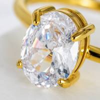 Cincin Oval CZ Gaya Pertunangan Baja Tahan Karat Lapis Emas PVD 4 Prong 8x6mm Solitaire Tahan Air Hipoalergenik Grosir Kustom