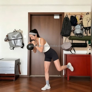 <span class=keywords><strong>Kettlebell</strong></span> souple conçue pour les femmes, idéale pour le fitness à domicile, l'entraînement de force des squats, le levage des hanches et le remodelage des fessiers, équipement d'entraînement corporel quotidien. - Product Image 2