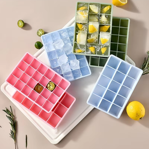 Moule à glace en silicone avec couvercle pour congélateur, amovible et empilable, écologique, 15/24 cubes par plateau, OEM - Product Image 2