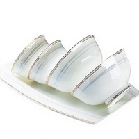 Service de vaisselle haut de gamme en porcelaine fine de Jingdezhen, avec bord doré, compatible micro-ondes, peint à la main, style minimaliste moderne, pour la maison, luxe