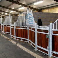 Box de cheval en bambou haute densité avec structure en acier robuste, équipement anti-morsure, box personnalisé pour l'élevage et l'entretien des chevaux