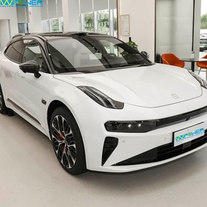 Zeekr 001FR Usado en Venta, Auto Eléctrico con Volante a la Izquierda, Asientos de Cuero, Llantas R19, Cámara Trasera, China - Product Image 2