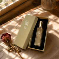 Boîtes cadeaux rigides en papier personnalisées de luxe en gros avec insert en velours EVA pour l'emballage de parfums et de cosmétiques.