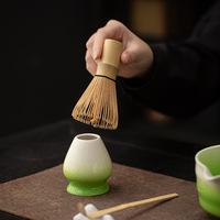 Ensemble de 4 ustensiles à thé matcha en céramique, durables et écologiques, avec dégradé de couleurs et motif feuille, comprenant bol, cuillère et support, style Japandi pour cérémonie du thé