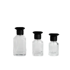 Bouteilles en verre de parfum de forme carrée de haute qualité sertissage 30ml 50ml 100ml pulvérisateur à pompe avec sérigraphie à capuchon noir - Product Image 5