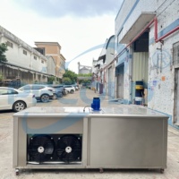 Machine à glaçons professionnelle automatique à faible consommation d'énergie pour Dubaï, production de 30 tonnes en 6 heures, capacité de 1000 kg, avec moule de fabrication de blocs de glace