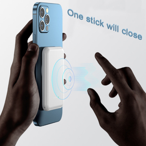 Mini <span class=keywords><strong>batterie</strong></span> <span class=keywords><strong>externe</strong></span> <span class=keywords><strong>la</strong></span> <span class=keywords><strong>plus</strong></span> légère 5000mah Chargeur portable de charge à grande vitesse ultra-compact Banque d'alimentation magnétique - Product Image 3