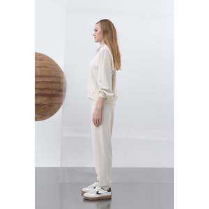 Pantalones de Punto con Cintura Elástica y Bolsillos para Mujer, Color Beige, 32179PNT - Product Image 4