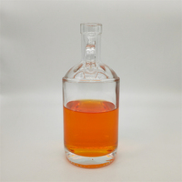 Bouteille de vin en verre cristallin vide de 750 ml avec bouchon en liège, surface transparente pour vin rouge, vodka, gin