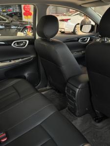 Coches usados <span class=keywords><strong>Nissan</strong></span> Sylphy 2021 2022 1.6L CVT Comfort Edition Coche interior de cuero oscuro barato con neumáticos R18 Coches de <span class=keywords><strong>segunda</strong></span> <span class=keywords><strong>mano</strong></span> - Product Image 4