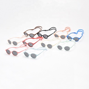 Occhiali da Sole per Bambini 0-12 Anni Protezione UV400 TPEE Polarizzati Durevoli Design di Marca per Esterni con Cordino TPEE Gratuito - Product Image 3