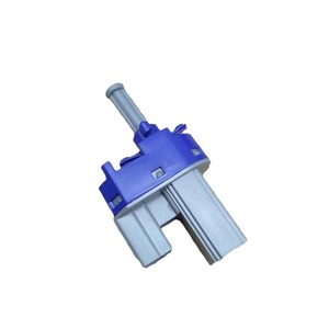 Interruptor de Embrague Mazda GJ6A6649YA para Mazda 6, CX-4, CX-5, Mazda 3, Pieza de Repuesto - Product Image 4