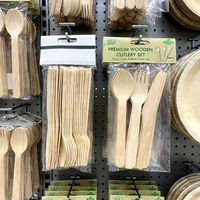 Ensemble de couverts en bois écologiques (couteau, fourchette, cuillère) au design moderne, à suspendre sur carte, vaisselle jetable pour centres commerciaux et supermarchés