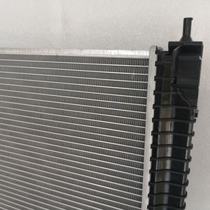 Renault <span class=keywords><strong>Clio</strong></span> 2 1.6 Radiateur 2015-2019 OEM 95298548 <span class=keywords><strong>Prix</strong></span> d'usine Offres Spéciales compétitif pour CHEVROLET TRAX 1.4L TURBO Water Boot - Product Image 5