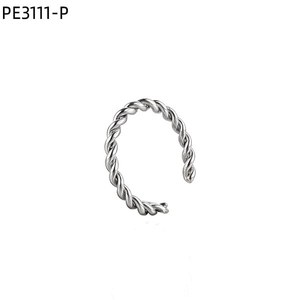 Boucle d'oreille torsadée Amy Amy en argent plaqué pour femme, sans perçage, clip d'oreille hélix, cadeau tendance pour tous les jours - Product Image 1