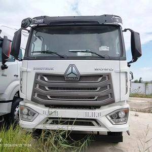 Camions tracteurs diesel Sinotruk Howo NX 6x4 8x4 à 10 roues pour la vente en Chine - Product Image 2