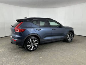 Volvo XC40 Recharge EAWD 4 portes SUV 2022, conduite à gauche, sièges en cuir, caméra de recul, occasion, vente à prix réduit - Product Image 5