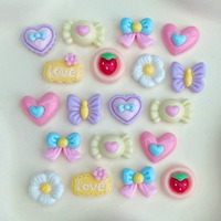 Accessoires DIY en résine en forme de mini-cœur trompette, nœud, lettre, fleur, fraise; Décoration d'ongles en crème-gel