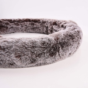 Housse de volant noire en peluche Koala Bear, ajustement universel mignon et moelleux, convient à la plupart des voitures, suv, camions et fourgonnettes - Product Image 3