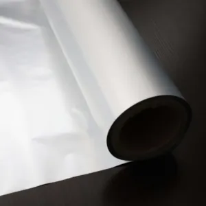 Rollo de papel de aluminio para embalaje laminado de calidad alimentaria, lámina de plástico metalizada Cpp/Opp/Pet, precio de fábrica