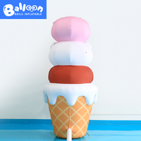 Modèle de crème glacée gonflable personnalisé en forme d'animal de dessin animé pour la décoration d'événements festifs, la publicité commerciale, les événements de carnaval