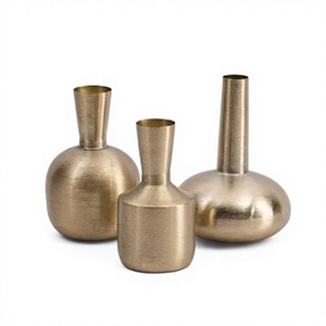 Florero Moderno de Metal para Sala de Estar, Mesa de Comedor, Oficina en Casa y Decoración de Interiores de Lujo - Product Image 1