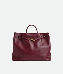 Relojes Mecánicos de Lujo para Hombre Bottega BV Andiamo en Piel de Becerro Sedosa con Detalle de Nudo Distintivo y Correa Cruzada Deslizante Veneta - Product Image 6