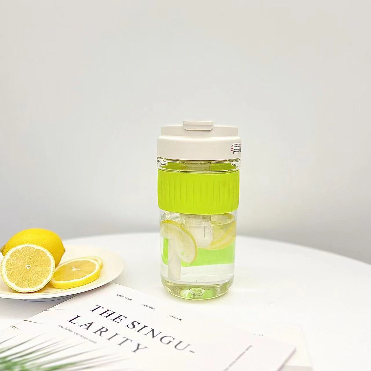 Vibrant White - Tritan