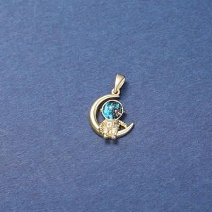 Space collana di moda a basso prezzo collana unica in oro in acciaio al titanio collana semplice luna e stella per le donne - Product Image 6