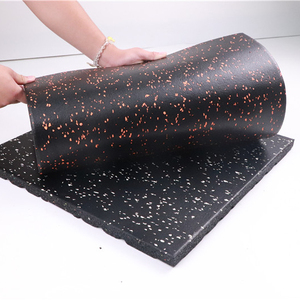 Antislip Gevulkaniseerde Gym Rubberen Mat En Schokdraagbaar Zwart + Rood Op Maat Gemaakte Rubberen Vloertegels - Product Image 2