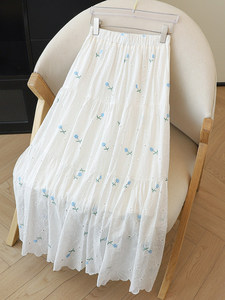 Nuova Gonna Lunga in Tulle Estiva 2026, <span class=keywords><strong>Bianca</strong></span> Ricamata con Ciliegie, Multistrato, Stile Vacanza Romantica - Product Image 2