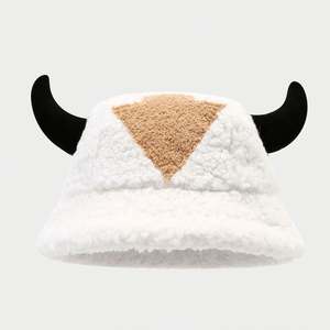 Nouveau Chapeau Bob Créatif en Forme de Corne pour l'Automne et l'Hiver, Chaud et Épais en Peluche, Style Décontracté et Original - Product Image 3