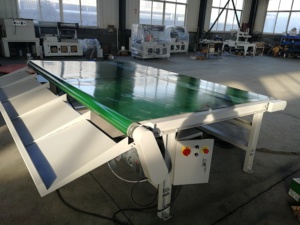 Hệ Thống Băng Tải Phẳng Hạng Nặng Hệ Thống Băng Tải Gỗ Và Bảng Với Hàng Rào Bên - Product Image 2