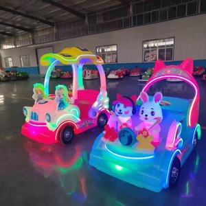 Nouvelles voitures tamponneuses lumineuses d'intérieur 4x4 à thème conte de fées, en plastique, grandes roues carrées pour enfants, pour jardin d'enfants, marché nocturne, stand - Product Image 5