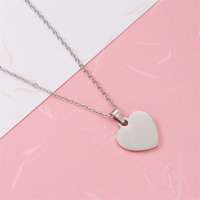 Vente chaude couple copines pendentif collier mode miroir coeur de pêche en acier inoxydable peut être collier gravé au laser
