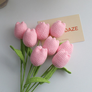 Bouquet de tulipes en crochet fait main créatif, décoration de mariage, fleur artificielle en crochet - Product Image 6