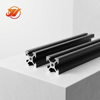 Profilé extrudé en aluminium argenté 1515 à rainures en T, conçu pour les cadres de tableaux de travail CNC et d'imprimantes 3D