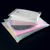 Fabricant professionnel de sacs en plastique transparent refermables en PE recyclé, imprimés, biodégradables et réutilisables pour t-shirts, chaussettes et vêtements