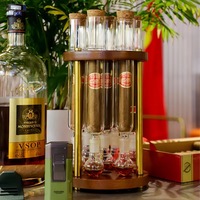Humidor à cigares en verre artisanal de luxe avec fonction d'aromathérapie pour le stockage et la présentation des cigares