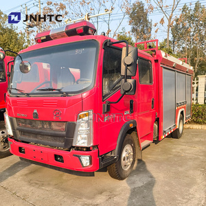 <span class=keywords><strong>Camion</strong></span> de pompiers léger SINOTRUCK 4x2 de haute qualité avec pompe à eau nouvelle condition carburant Diesel lutte contre les incendies Type <span class=keywords><strong>a</strong></span>érien - Product Image 1