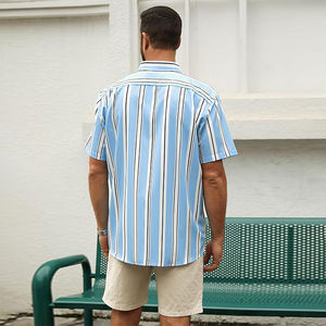 Chemises à rayures pour hommes Chemises hawaïennes d'été boutonnées à manches courtes, décontractées - Product Image 3