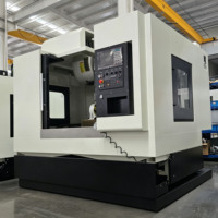 Centro de Mecanizado Vertical VMC1160 de 4 Ejes, Husillo BT40, Mesa Rotatoria de 4.º Eje, Alta Precisión, SYNTEC/Fanuc/Mitsubishi, Uso Pesado