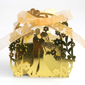Boîte à bonbons romantique pour <span class=keywords><strong>la</strong></span> Saint-Valentin, mariage, boîte à bonbons pour <span class=keywords><strong>la</strong></span> mariée et le marié, boîte à bonbons pour les faveurs de mariage, arche de fleurs, ruban de remerciement, boîte à bonbons en stock - Product Image 2