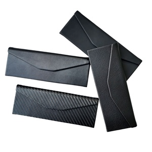 <span class=keywords><strong>Étui</strong></span> <span class=keywords><strong>à</strong></span> <span class=keywords><strong>lunettes</strong></span> pliable magnétique en cuir PU, logo personnalisé, très vendu, populaire, forme triangulaire. - Product Image 1