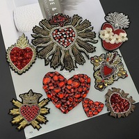 En gros À La Main Perlé Coeur Cristal Appliques pour Vêtements Strass Fait Patchs