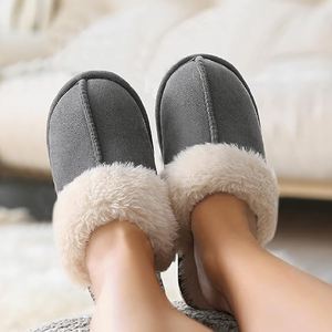 Chaussons d'hiver en coton doux et antidérapants pour femmes, style fourrure, vente en gros, thermiques pour l'intérieur - Product Image 2