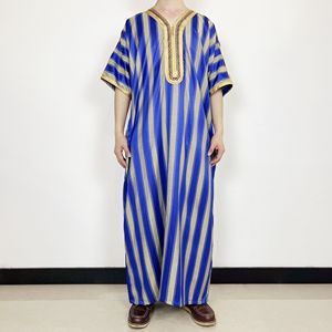 Jubah d'hiver pour hommes musulmans, respirant, en polyester épais, vêtements arabes islamiques, robe brodée, caftan de style marocain, Thobe - Product Image 4
